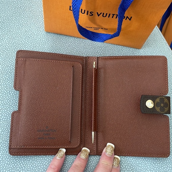 Louis Vuitton original palm pilot case, can be used as a wallet/card holder - Picture 3 of 6